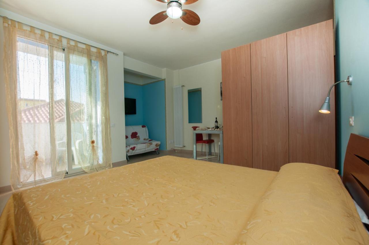 רימיני Residence Blu Marine מראה חיצוני תמונה