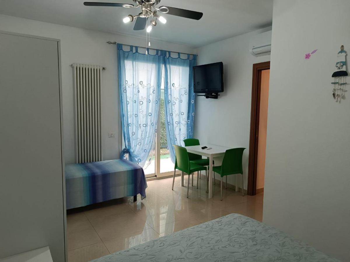 רימיני Residence Blu Marine מראה חיצוני תמונה