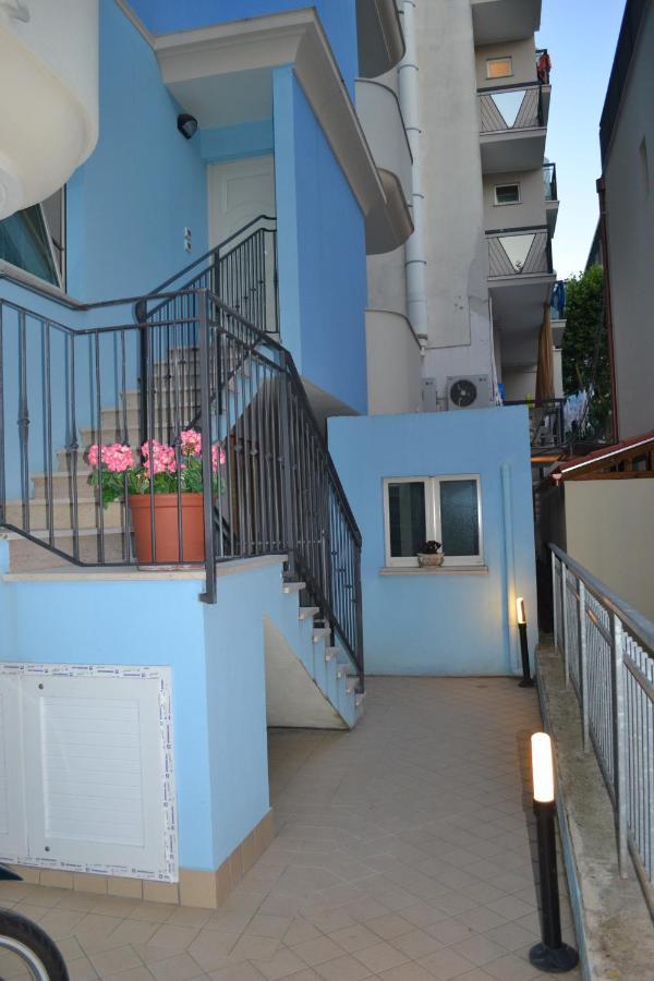 רימיני Residence Blu Marine מראה חיצוני תמונה